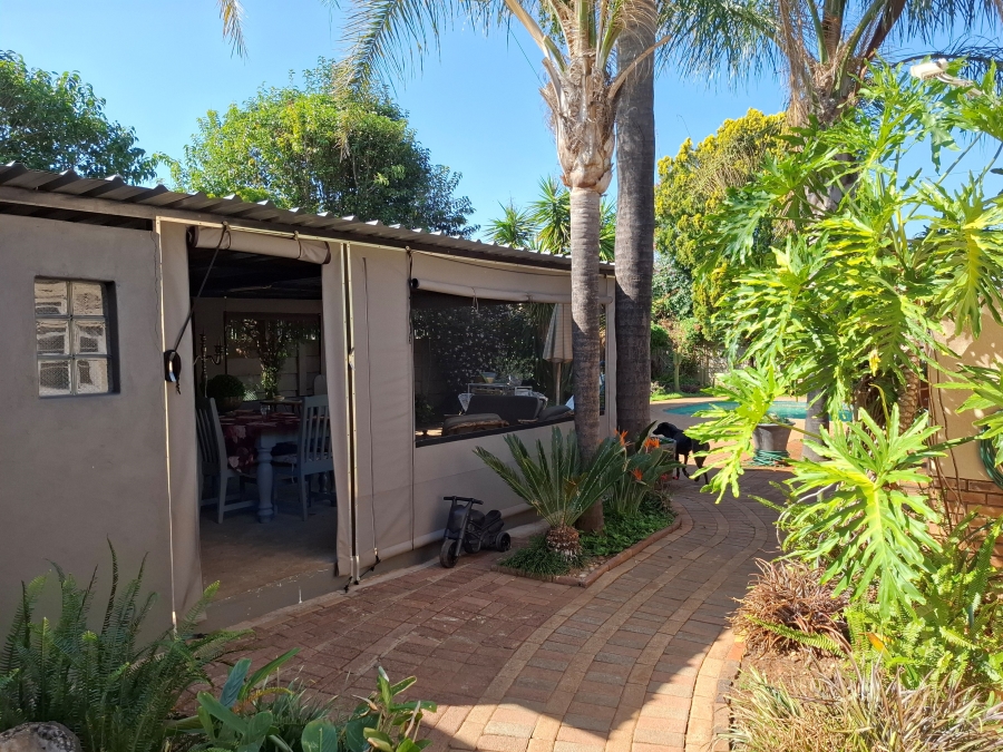 3 Bedroom Property for Sale in Stilfontein Ext 4 North West